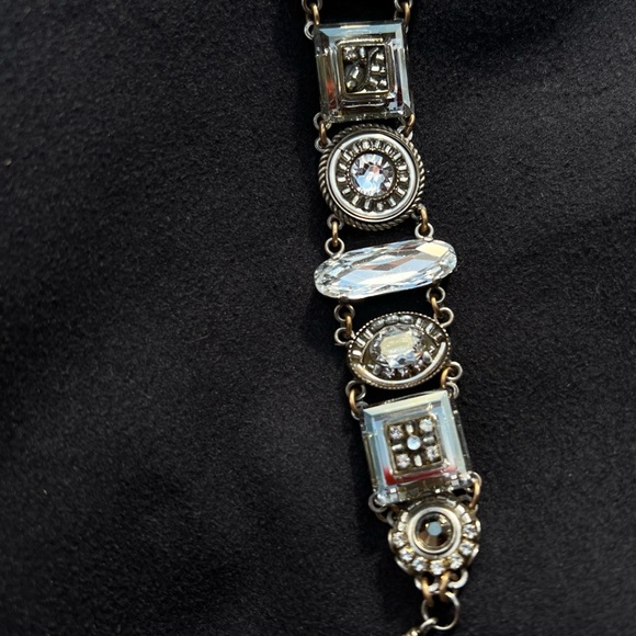 FIREFLY. VERY RARE exquisite Clear-Necklace, Bracelet & matching Earrings set. - Picture 8 of 15